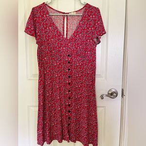 Mason & Belle - size L - red floral button detail dress